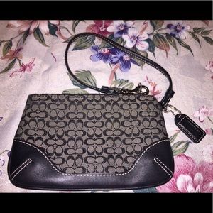 ***SOLD***Coach Jacquard Canvas Wristlet / Black & Gray